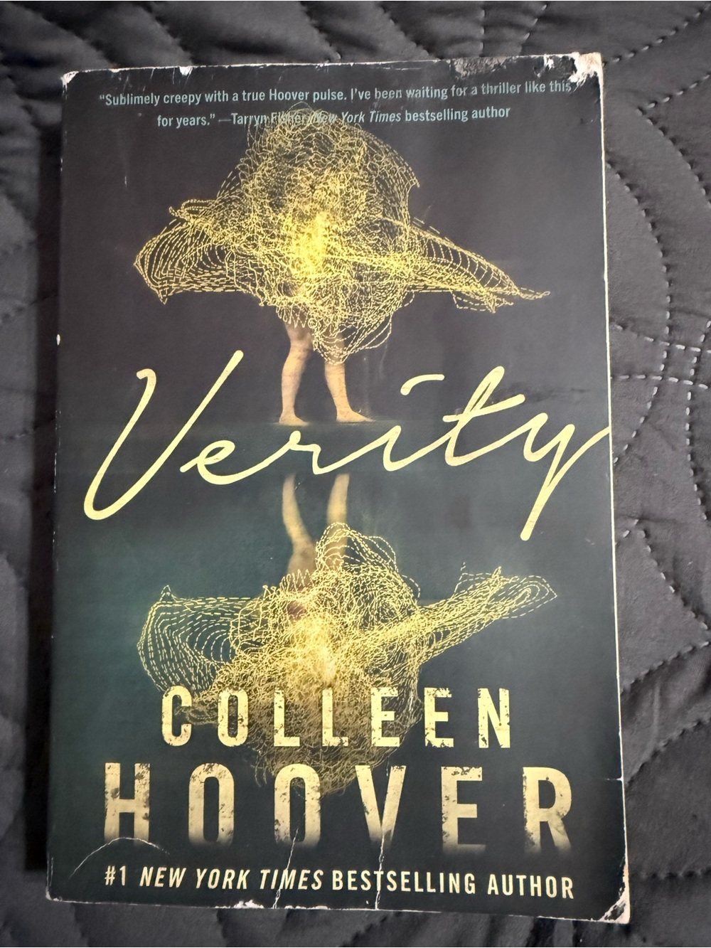 Verity by Colleen Hoover - Black & Gold Paperback